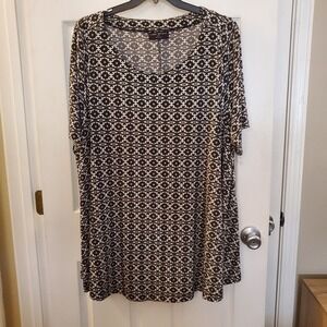 Lane Bryant sz 26/28 geo print long tunic shirt flowy swing casual boho chic